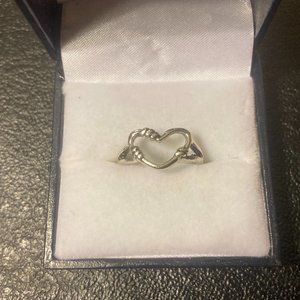 New Semi Adjustable Heart Ring Size 7.25